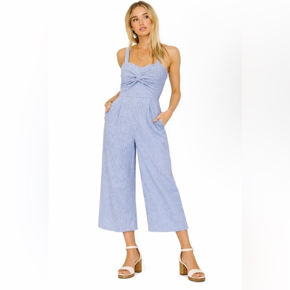 Slate and Willow blue and white seersucker jumpsuit in excellent condition